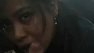 A morena gostosa Kri ...