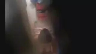 Dois idiotas fodem a ...