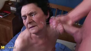 Cadela chorando Lila ...